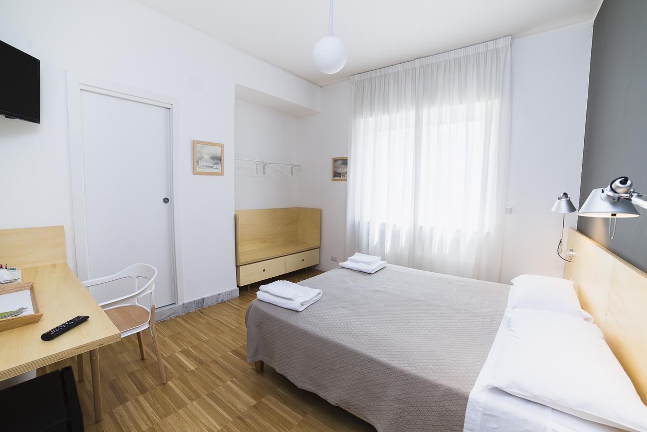 Bed and Breakfast Le Stanze Di Piazza Dei Martiri Nápoles Exterior foto