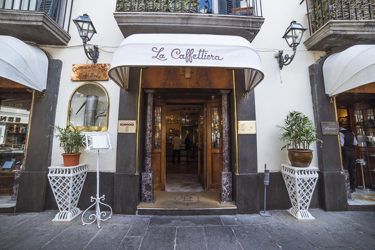 Bed and Breakfast Le Stanze Di Piazza Dei Martiri Nápoles Exterior foto